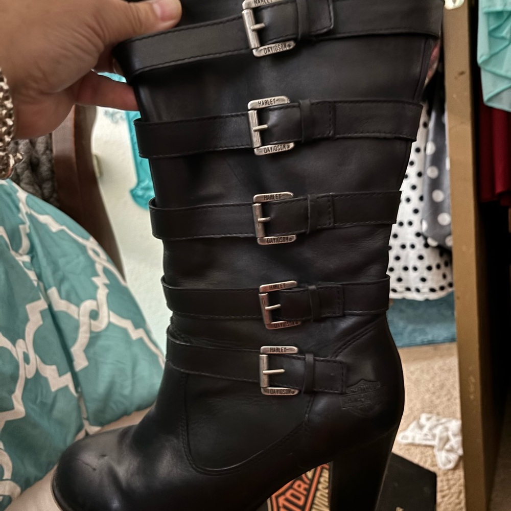 Women’s Harley Davidson tall heel boots size 9 only worn a few times